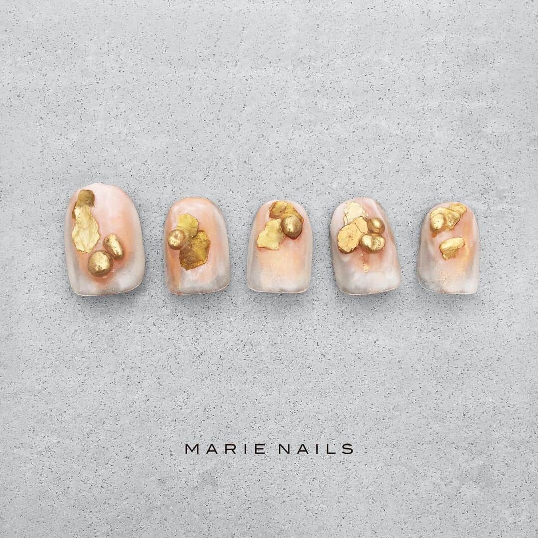 のインスタグラム：「#nailartist #nailstagram #nailsofinstagram #nailswag #nailpro #nailist #marienails #nail #nails #naildesign #nailart #fashion #trend  #gelnails #instanails #fashionista #fashionlove #nailfie #マリーネイルズ #ネイルデザイン #ネイル #ジェルネイル #ファッション #ネイルサロン #ネイリスト #お洒落さんと繋がりたい #美甲 #ネイルアート #おしゃれ #コーデ」