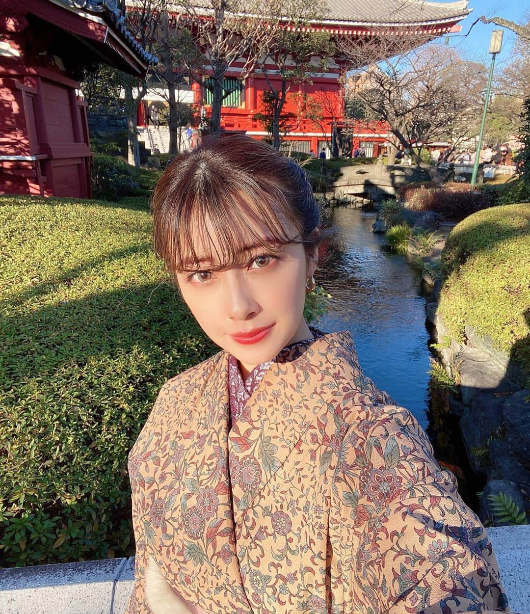 夏焼雅さんのインスタグラム写真 - (夏焼雅Instagram)「最後にします。👘⛩🎍」1月4日 23時34分 - miyaaa0825