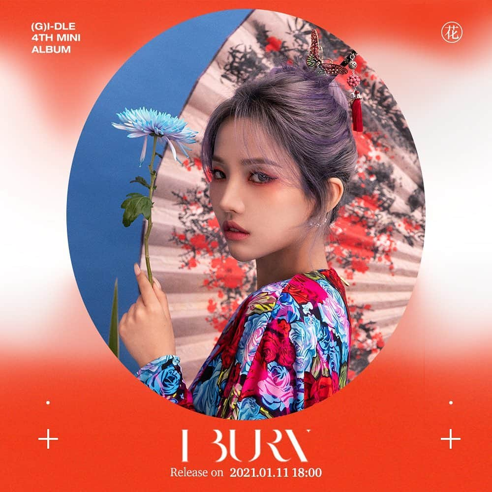 (G)I-DLEさんのインスタグラム写真 - ((G)I-DLEInstagram)「(G)I-DLE 4th Mini Album [I burn] 화(花) Ver. 🥀 Concept Image 2 - 소연 (SOYEON)  2021.01.11 18:00 (KST)   #여자아이들 #GIDLE #I_burn #소연 #SOYEON」1月5日 0時02分 - official_g_i_dle