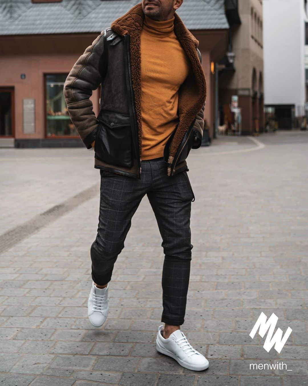 Men Withのインスタグラム：「Very nice photo of our dear friend @___ulfho___ 👌🏽 #menwithstreetstyle」