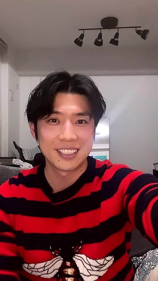 のインスタグラム：「お風呂中のバチェラーとのコラボや皆さんと新年の意気込みを語ったり、コラボしたり最高の年明けライブになりました🤤」