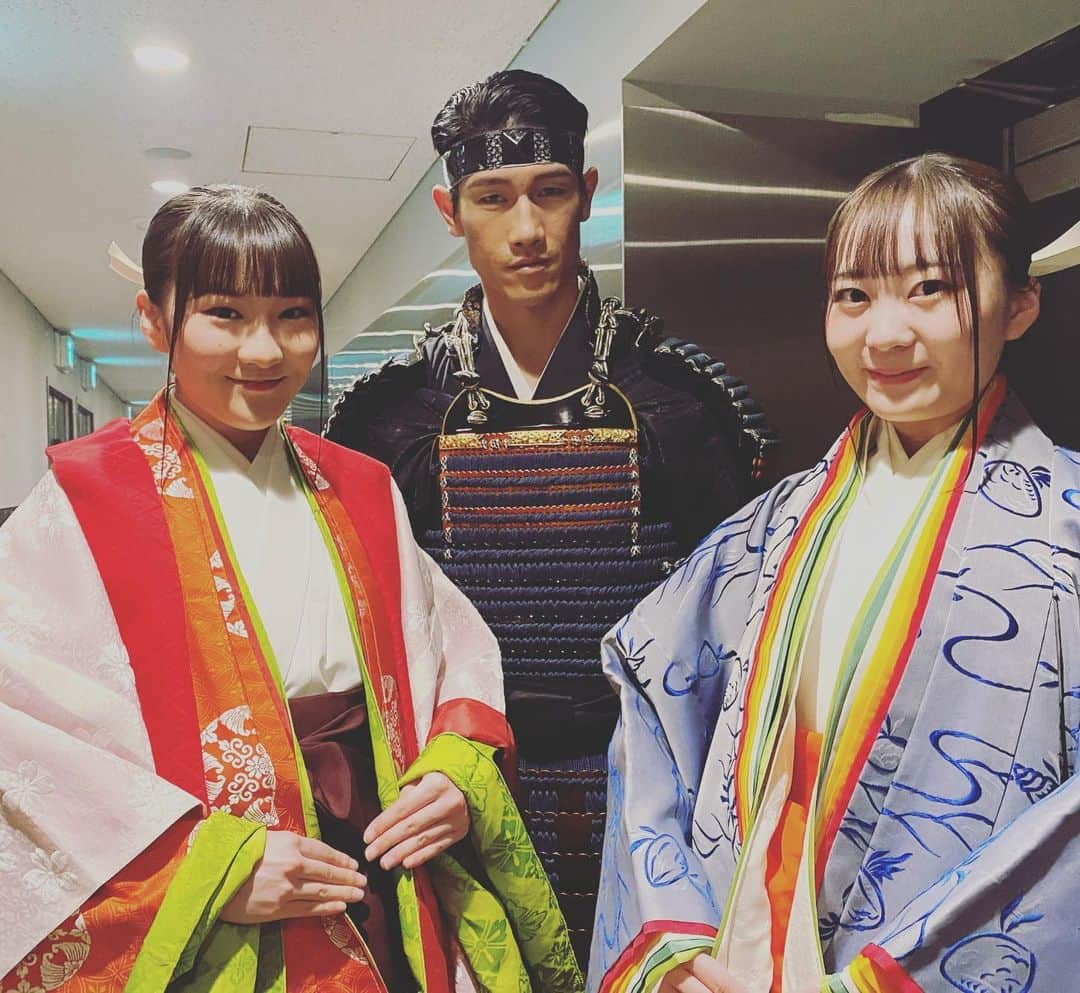 広崎うらんさんのインスタグラム写真 - (広崎うらんInstagram)「お正月を写そ🎍✨  #千年のたまゆら #真琴つばさ #尾上菊之丞 #新納慎也 #愛加あゆ #日野真一郎 #広崎うらん #佐藤洋介 #池田美佳 #生島翔 #松本ユキ子」1月5日 0時59分 - uranhirosaki