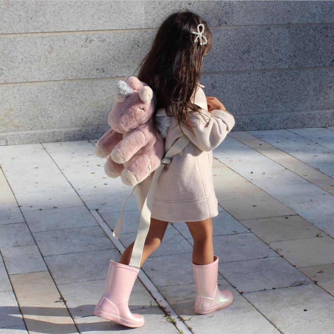 Kidz Fashionのインスタグラム：「By @haileyandnaiya #kidzfashion」