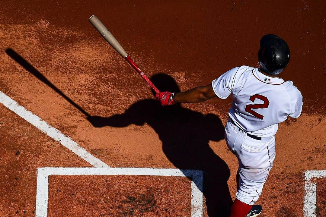 ボストン・レッドソックスさんのインスタグラム写真 - (ボストン・レッドソックスInstagram)「In the shadows」1月5日 1時54分 - redsox