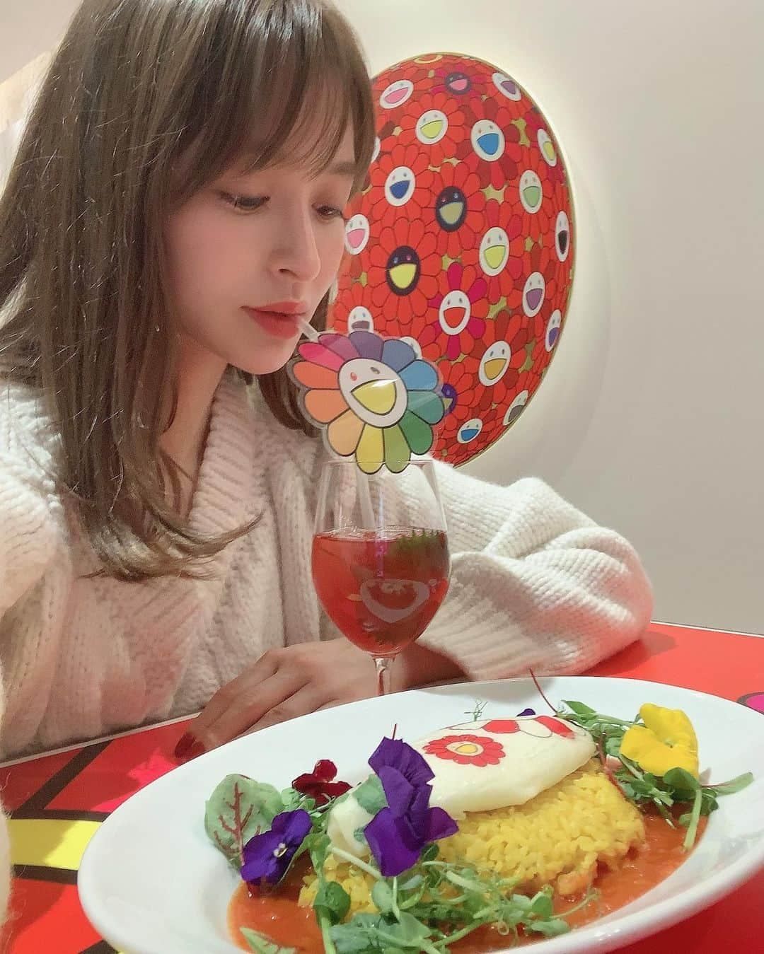 野崎萌香さんのインスタグラム写真 - (野崎萌香Instagram)「🌼🌼🌼Flower cafe🌼🌼🌼 @takashipom」1月5日 1時56分 - moeka_nozaki