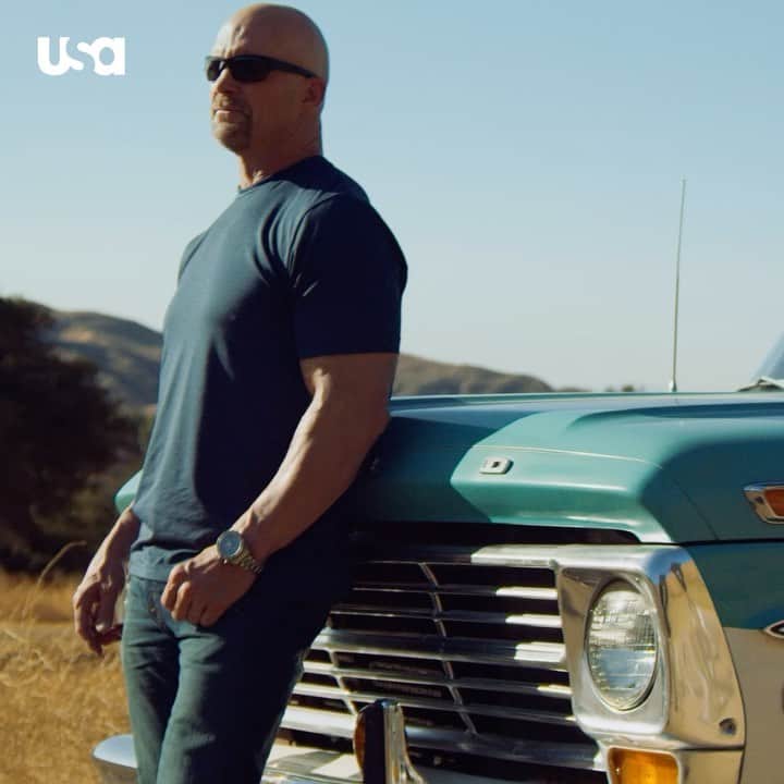 ストーン・コールド・スティーブ・オースチンのインスタグラム：「If you’re ready for more #StraightUpSteveAustin give me a HELL YEAH!! Season 2 premieres in one week at 11/10C on @usa_network.」