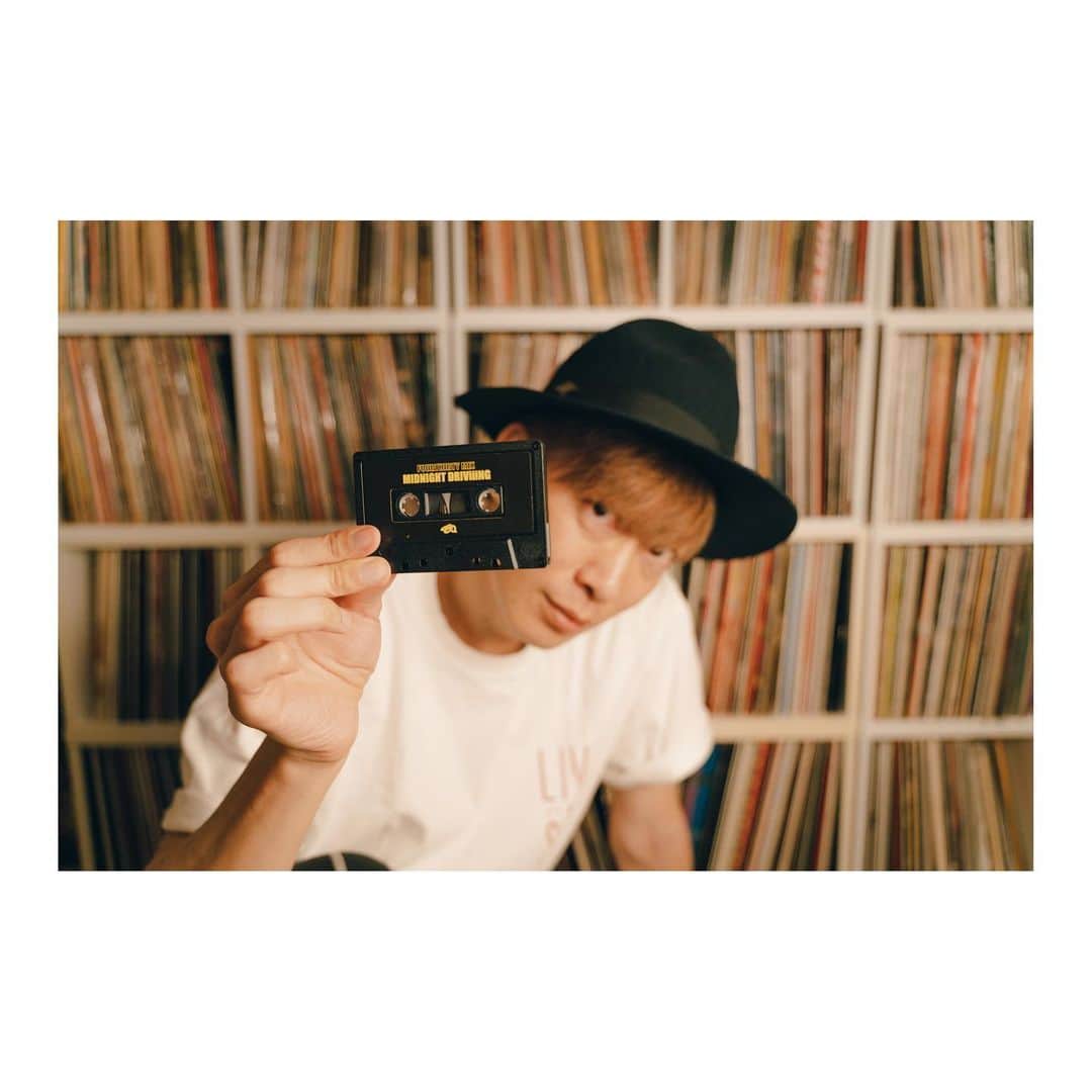 DJ U-ICHIのインスタグラム：「#MixTape  聴けるデッキ欲しいな…  #1月5日 _________________________________ #dj #djlife #djstyle #fourthirty  #tokyo #kyoto #osaka #nagoya #streetphotography #sonya7iii  #portraitvision #portraitfestival  #portraitpage #portraitmood  #moodyportraits #ourportraitsdays  #lifeportraits _________________________________ @sonyalpha」