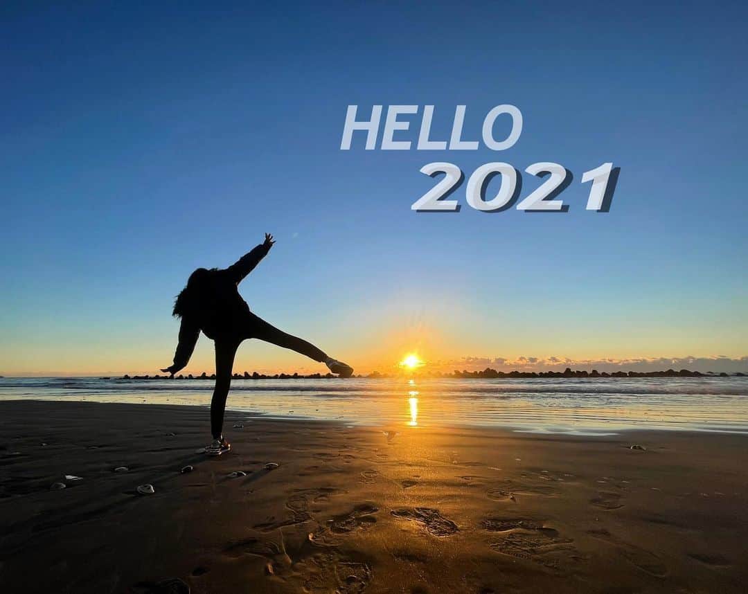 のインスタグラム：「Happy new year 2021 ☺︎」