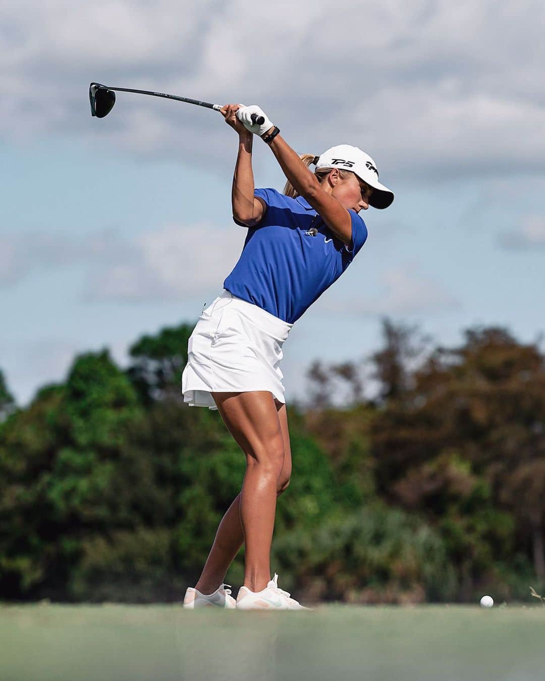 Sierra Brooksのインスタグラム：「What offseason? Ready to keep the momentum going. #beyonddriven #teamtaylormade」