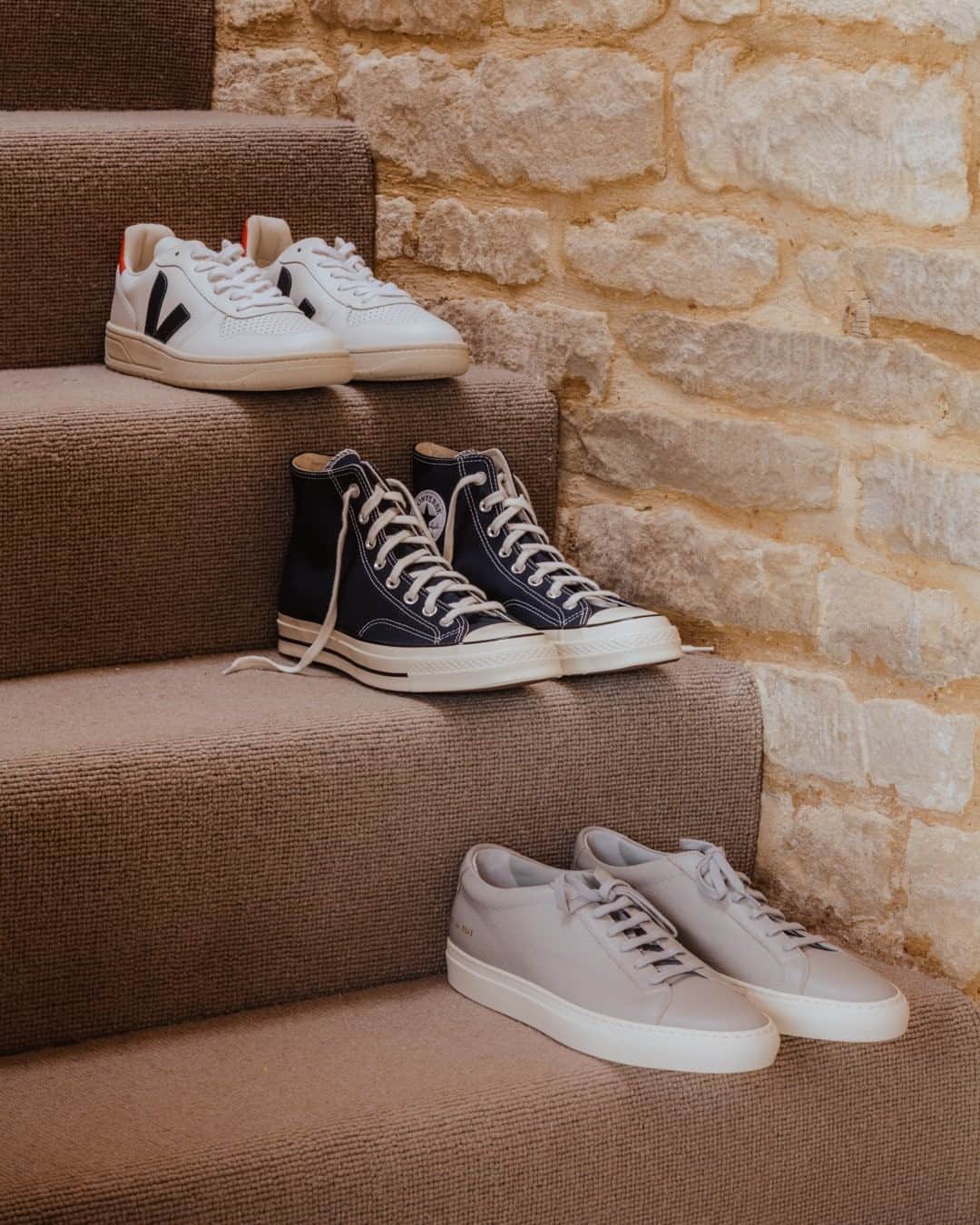 MR PORTERのインスタグラム：「You know what they say – and by “they”, we refer to someone, somewhere, once, surely? – new year, new shoes. Well, what better way to kick off 2021 than with a fresh pair of kicks? Head to the link in bio to discover the pairs we are looking forward to copping this month.  Shop the story: Veja - V-10 Rubber-Trimmed Leather Sneakers CONVERSE - Chuck 70 Canvas High-Top Sneakers Common Projects - Achilles Premium Textured-Leather Sneakers」