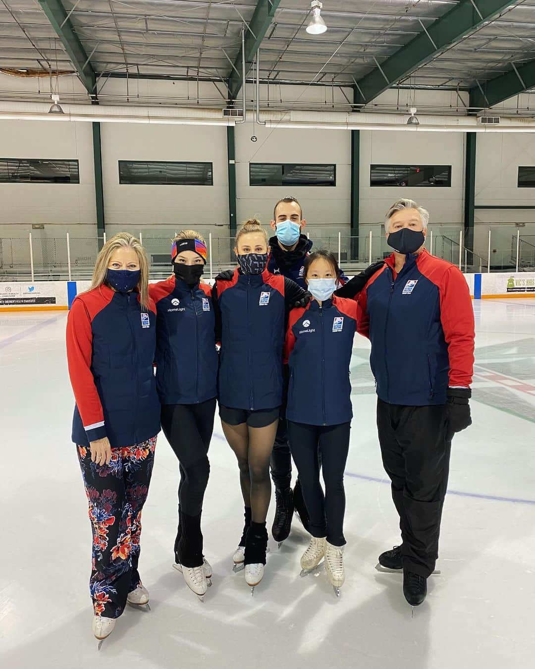 アシュリー・ケインのインスタグラム：「Team🇺🇸💪🏻」