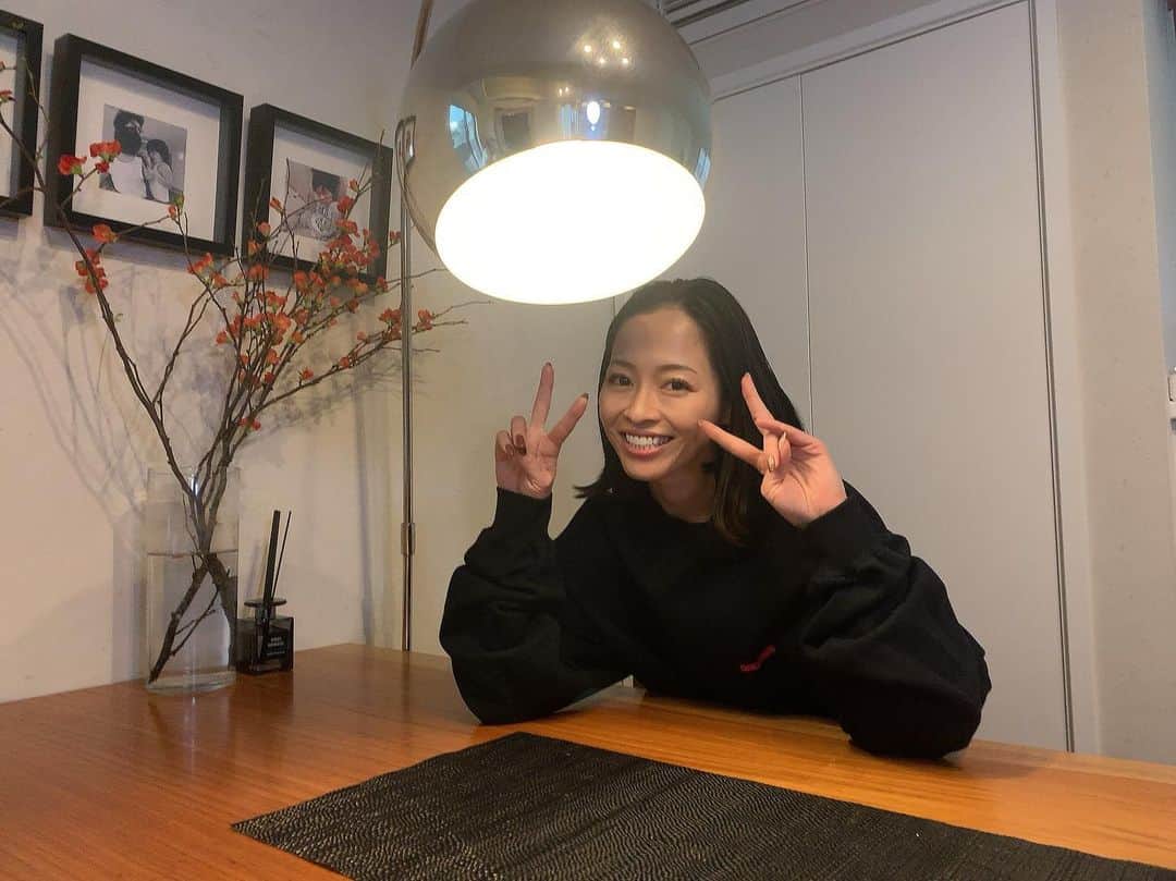 小森純のインスタグラム：「お知らせです！ ・ 本日1月5日(火)18:55から、テレビ東京『ありえへん∞世界「事件です！○○人の生態調査　東京下町VS神奈川県」３時間ＳＰ』に出演します！ お時間ある方は観ていただけたら嬉しいです😊 ・ #テレビ東京#ありえへん世界#小森純」
