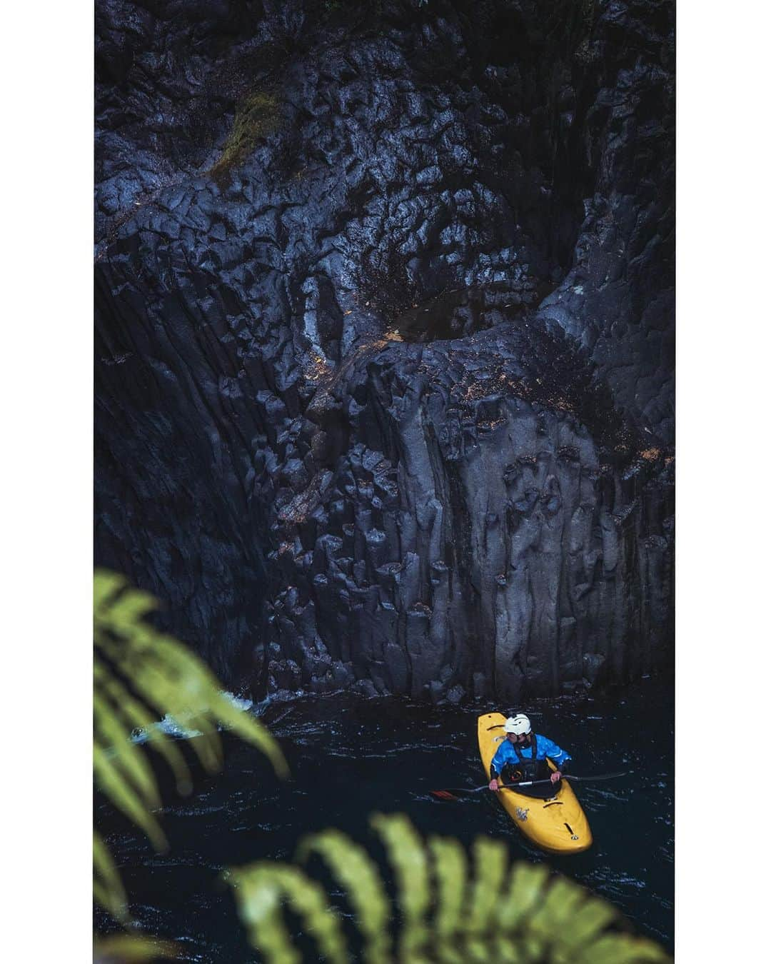 マイケル・ドーソンのインスタグラム：「How’s that gorge? #treetrunk gorge view from the lip @georgesnook_」