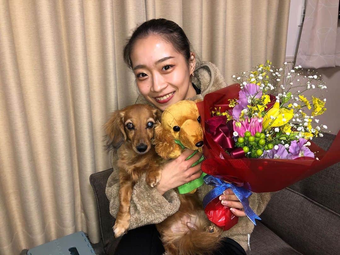 新田谷凜のインスタグラム：「． ． ． 少し遅くなりましたが 新年明けましておめでとう御座います🎍🎌  今年はとにかく怪我なく 去年以上に頑張っていきますので 変わらず応援して頂けたら嬉しいです！！！ ． ． そして昨日、高校生ぶりに名古屋フェスティバルに 出演させて頂きました。 ． 全体練習からオープニング、自分の演技、 あいだの時間、フィナーレまでとにかく楽しかった😂 ． ． 会場に来てくださった皆様 オンラインで観てくださった皆様 ありがとうございました☀️ また出させて頂けるように頑張ります🇯🇵！！ ． ． #20210104」