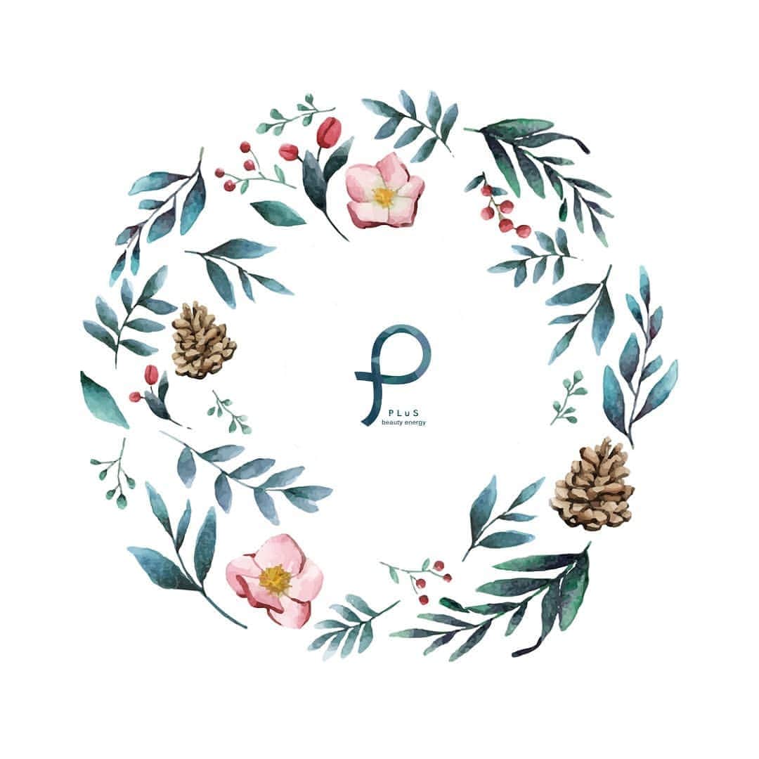 ルイールのインスタグラム：「新年明けましておめでとうございます。⁣ ⁣ 平素はルイールをご愛顧いただき⁣ 誠にありがとうございます。⁣ ⁣ 本年も皆様に喜ばれるよう⁣ サービス・品質の向上に一層努めて参りますので、⁣ 変わらぬご愛顧のほど何卒よろしくお願い申し上げます。⁣ ⁣ - - - - - -⁣ ⁣ プリュのコスメで新しい1年をスタート！⁣ 今年は美容に力を入れてみませんか？⁣ ⁣ ▽新春スキンケア福袋⁣ ————————————⁣ プリュ スキンケア福袋 2021 MATSU［クーポンで41％OFF相当］⁣ ⁣ プリュ スキンケア福袋 2021 UME［クーポンで44％OFF相当］⁣ ————————————⁣ 2021/01/08 09:59まで⁣ ⁣ ▶画像をタップで商品購入ページへ飛べます⁣ ▶全国送料一律 180円⁣ ▶2021年1月6日(水)09:59まで新春SALE開催中⁣ ⁣ ⁣ #プリュ #私のプリュ #キャンペーン #楽天お買い物部 #フェイスマスク #シートマスク #美容液 #洗顔 #炭酸コスメ #クレンジングジェル #薬用化粧水 #ママ美容 #敏感肌コスメ #保湿 #スキンケア #リップケア #福袋 #福袋2021 #コスメ福袋 #モノトーン好き #モノトーン雑貨 #グレーインテリア #シンプルインテリア #ナチュラルな生活#謹賀新年 #謹賀新年 #スタイルクリエイト #ルイール #luire #plusbeautyenergy #stylebeaute」
