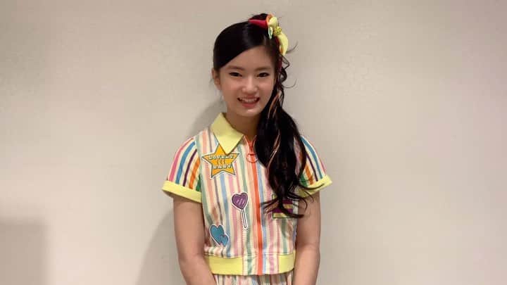mirage²（ミラージュミラージュ）のインスタグラム：「🐶🍭🌺☀️﻿ ﻿ ﻿ Happy NewYear🐮🎍﻿ 優來からの新年のご挨拶動画をお届け☀️💗﻿ ﻿ ﻿ #lovely2  #ラブリーラブリー﻿ #ラブパトリーナ #ラブパト﻿ #ラブパトピンク #愛羽ツバサ #渡辺未優﻿ #ラブパトパープル #紫原サライ #山口莉愛﻿ #ラブパトブルー #青瀬コハナ #山下結衣﻿ #ラブパトシャイン #七色ソラ #杉浦優來﻿ #まるばつさんかく ﻿ #とぅわりんりんたんたん　﻿ #大事なモノ」