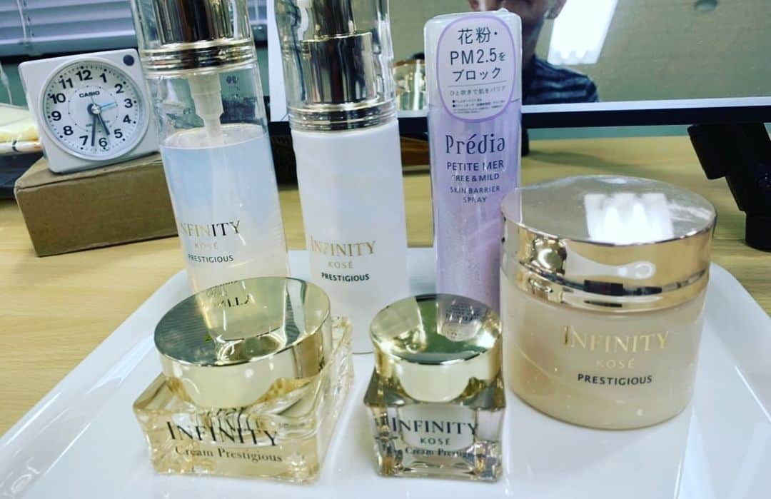 夏木マリさんのインスタグラム写真 - (夏木マリInstagram)「#Infinity #kose #routine #Makeup #おかえりモネ  化粧前ーーーーーーーー  はこんな感じーー」1月5日 14時04分 - mari_natsuki