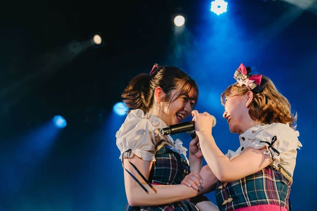 川崎成美のインスタグラム：「さえなる👭💞 📸 by @watanabetaishi」