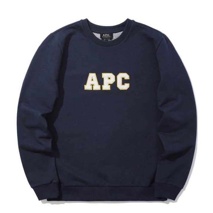 I.T IS INSPIRATIONさんのインスタグラム写真 - (I.T IS INSPIRATIONInstagram)「Style yourself with maximal comfort. - The sweatshirts from French label @apc_paris offer a minimalist vision through classic tailoring and timeless designs. They are your wardrobe essentials to make simplicity transcendental! - #ITHK #ITisInspiration #apc #apcparis #swearshirt #minimalism」1月5日 14時13分 - ithk