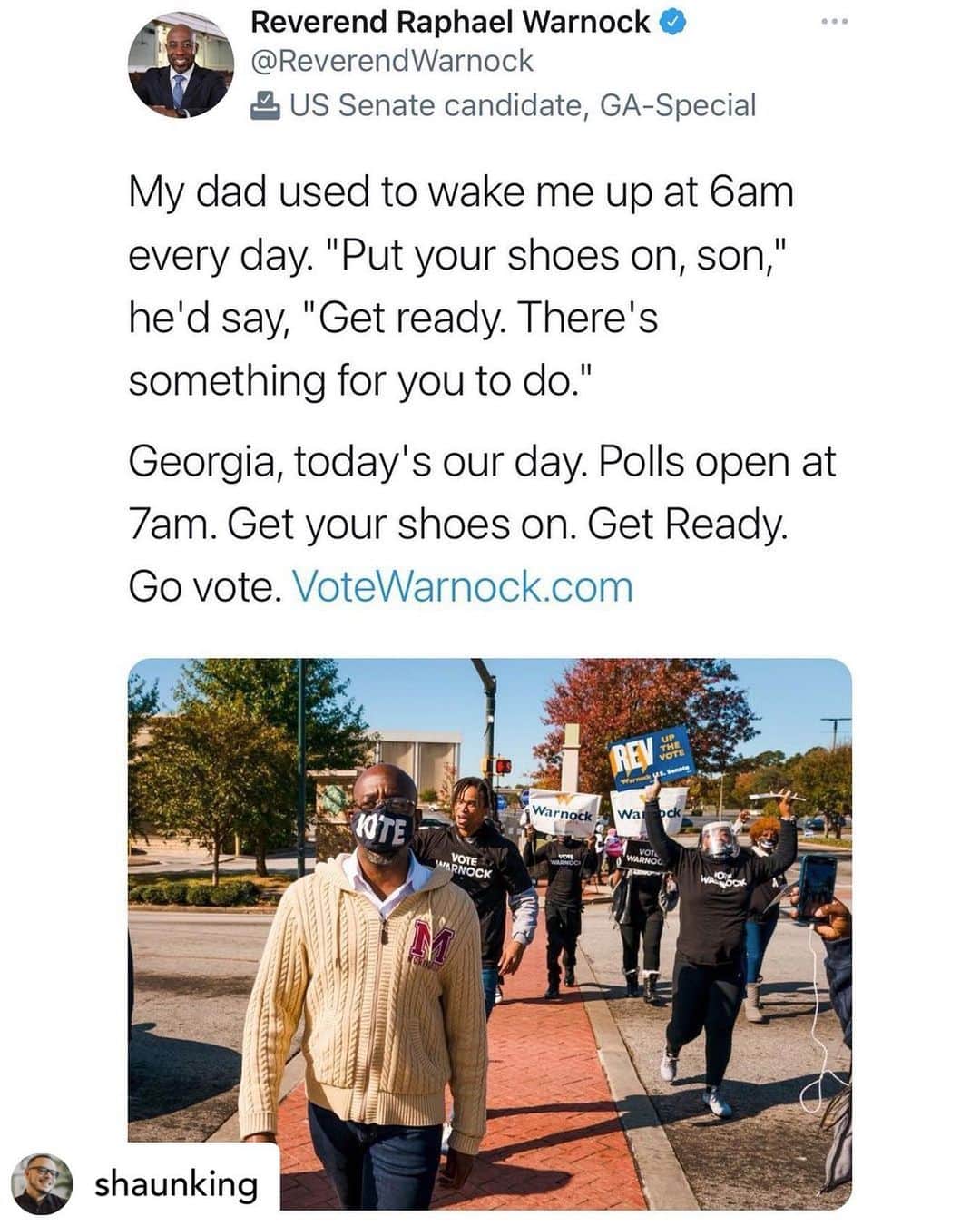 ジョディ・スウィーティンさんのインスタグラム写真 - (ジョディ・スウィーティンInstagram)「I hope those in Georgia got up early to put their shoes on and vote (if you haven’t already!) “Get ready. There’s something for you to do.” 👏👏👏  Posted @withregram • @shaunking Let’s do this!」1月6日 1時33分 - jodiesweetin