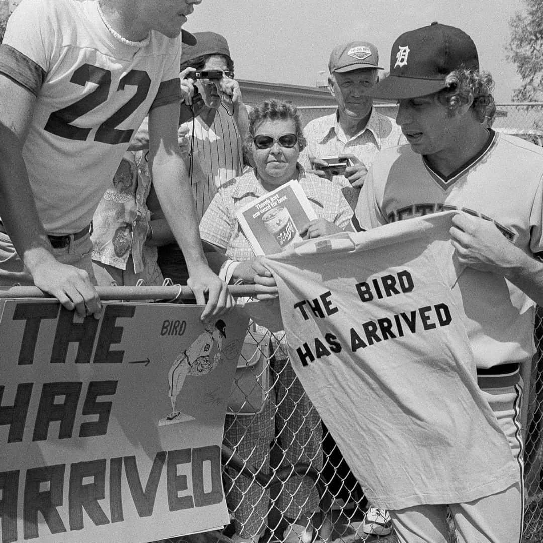 デトロイト・タイガースさんのインスタグラム写真 - (デトロイト・タイガースInstagram)「#NationalBirdDay is for Mark Fidrych.」1月6日 1時31分 - tigers