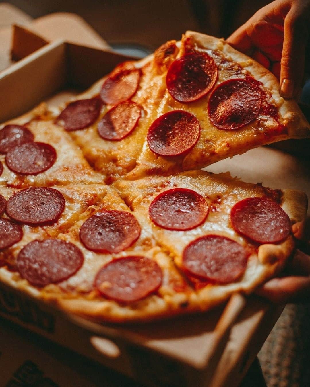Pica LuLūのインスタグラム：「Desu pica - mana pirmā mīlestība.😍🍕」
