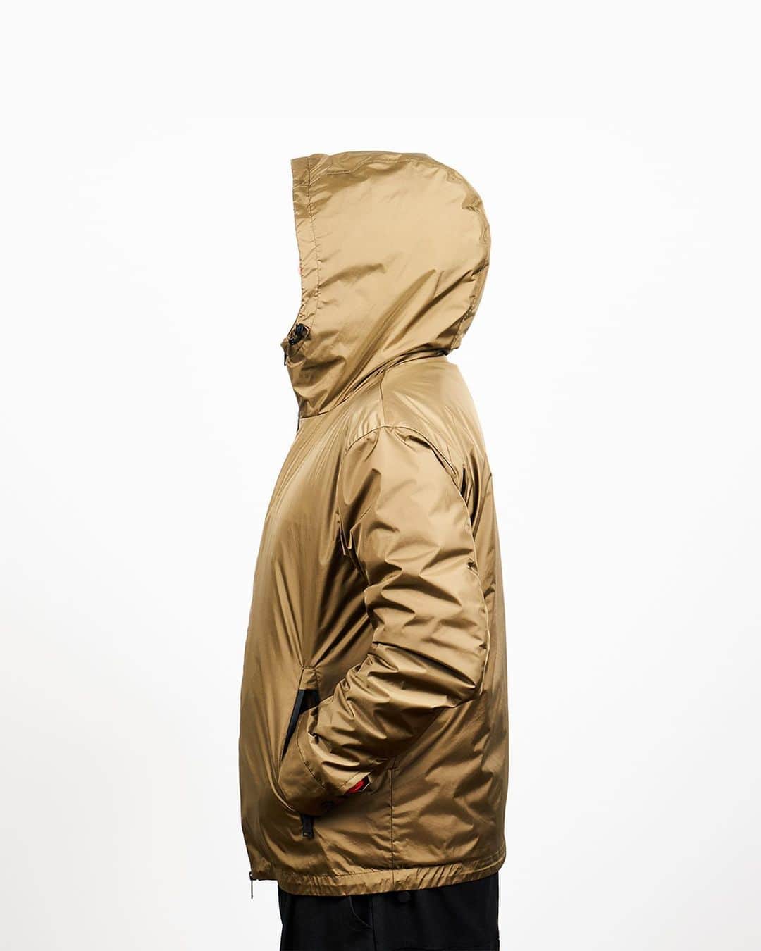 エーディーディーのインスタグラム：「#add sale: explore the fall winter collection now at a special price! Woman, man and kid garments up to 30% off」
