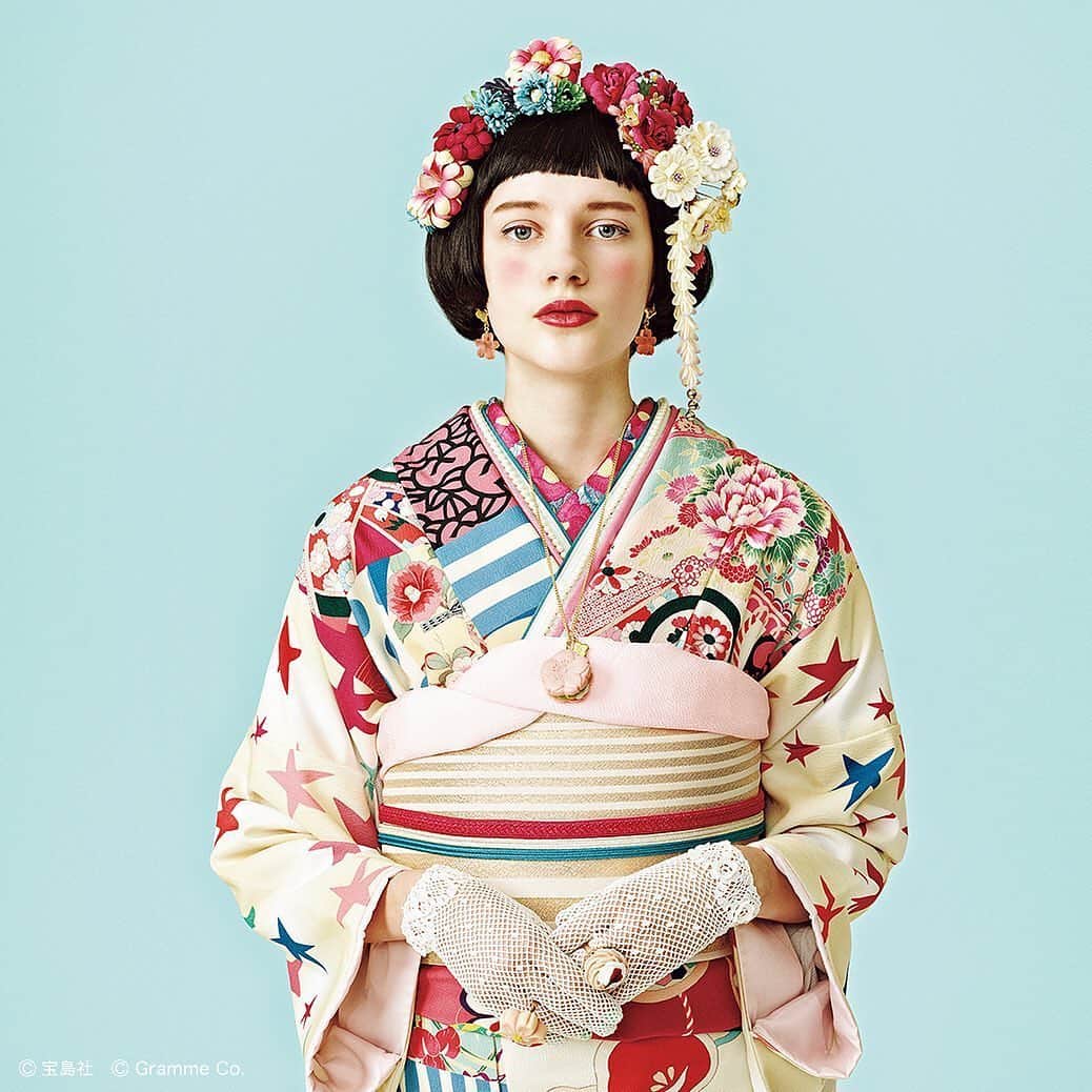 のインスタグラム：「【SAKURA】  We wear Kimono for celebrating a new year and Sakura is popular motif in Japan. 🌸✨  We make products made in Japan, quality of the items will fascinate you. Detail is very beautiful!  We ship the items directly from Japan to your place...🇯🇵✈  #qpot #qpotjapan #キューポット #qpotsakura #qpotnecklace #qpotnecklaces #ppotring #qpotrings #madeinjapan #japan #nippon」