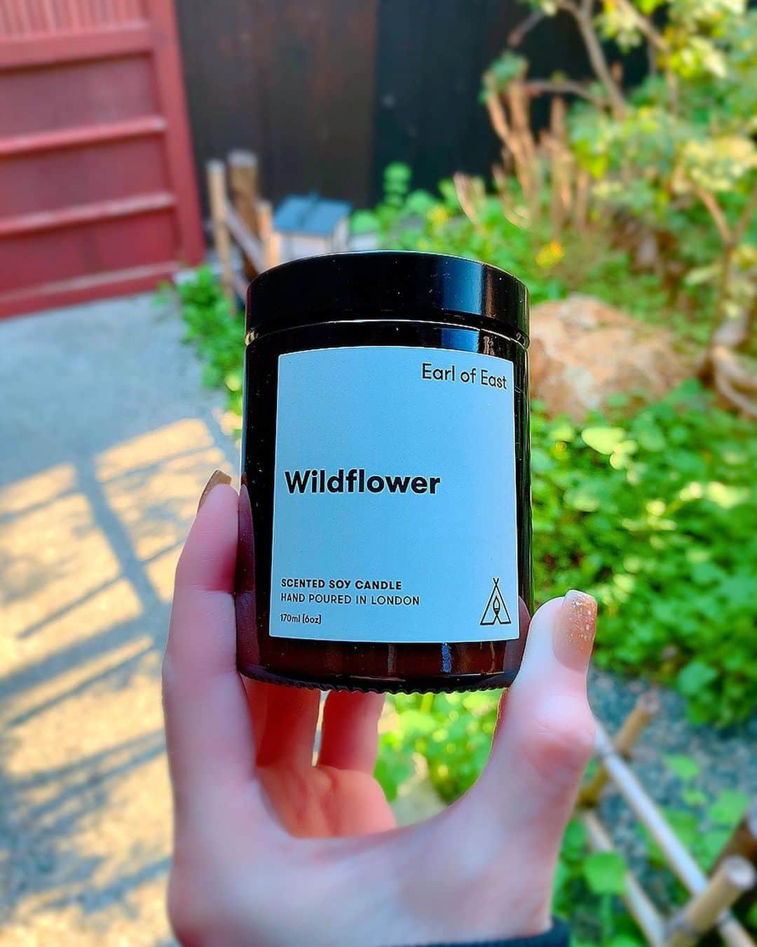 百合華さんのインスタグラム写真 - (百合華Instagram)「#wildflower   This is a name like me ww 💋  #thx❤︎  #aromacandle  #candle」1月5日 17時34分 - yurika.lovelily