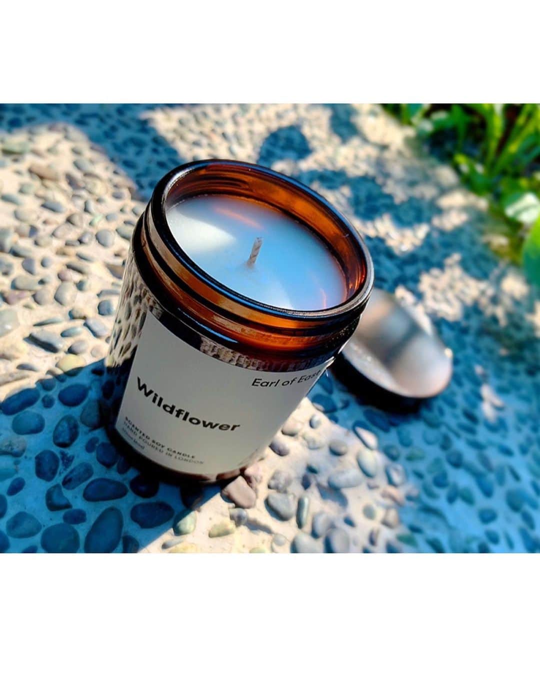 百合華さんのインスタグラム写真 - (百合華Instagram)「#wildflower   This is a name like me ww 💋  #thx❤︎  #aromacandle  #candle」1月5日 17時34分 - yurika.lovelily