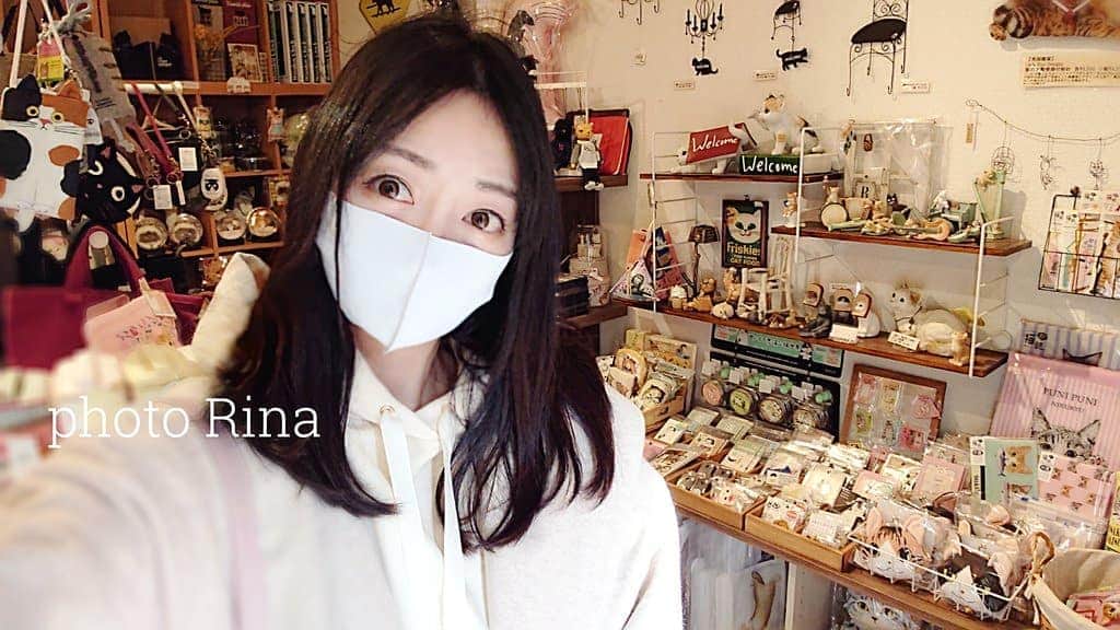 五月女璃奈のインスタグラム：「本日から仕事始めだった皆さまお疲れ様でございました☕. : 私も正月休み明け気をひきしめてお仕事がんばるぞ！ : : そして今年も気になるニュースをピックアップ🤗💓🤗. : •都、新たに1278人の感染確認. •仕事始め通勤人手 最大7割減. •東京23区従来の成人式中止相次ぐ. •進撃完結、あと4話. : : : ((#気になるニュース #社労士 #社会保険労務士 #仕事始め #正月休み明け #新型コロナ #緊急事態宣言 #成人式 イベント #進撃の巨人 #完結 ))」