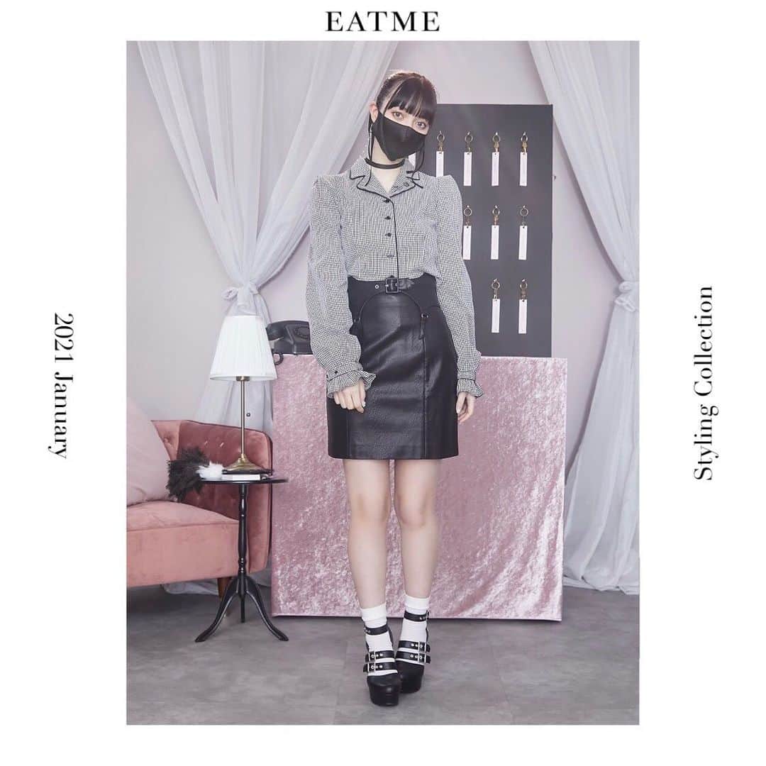 EATMEさんのインスタグラム写真 - (EATMEInstagram)「1.5 update… #EATME #JANUARY #LOOK #COLLECTION  #hospitalityresort  # @raimu0726_official  🚺:161cm . TOP画面のURLからEATME WEB  STOREをCHECK▶︎▶︎▶︎ @eatme_japan . 🌹ベルトスリーブブラウス ¥9,000(＋tax) MIX.CRM.BLK ☑︎FREE ※1月発売予定 . 🌹ガーターベルト付きスカート ¥10,900(＋tax) BLK.CRM ☑︎S/M ※1.15発売予定 . 🌹ベルテッドパンプス ¥13,000(＋tax) BLK.CRM.MIX ☑︎S/M/L ※1.12発売予定 . #EATME_COLLECTION #EATME #eatmejapan #イートミー」1月5日 18時12分 - eatme_japan