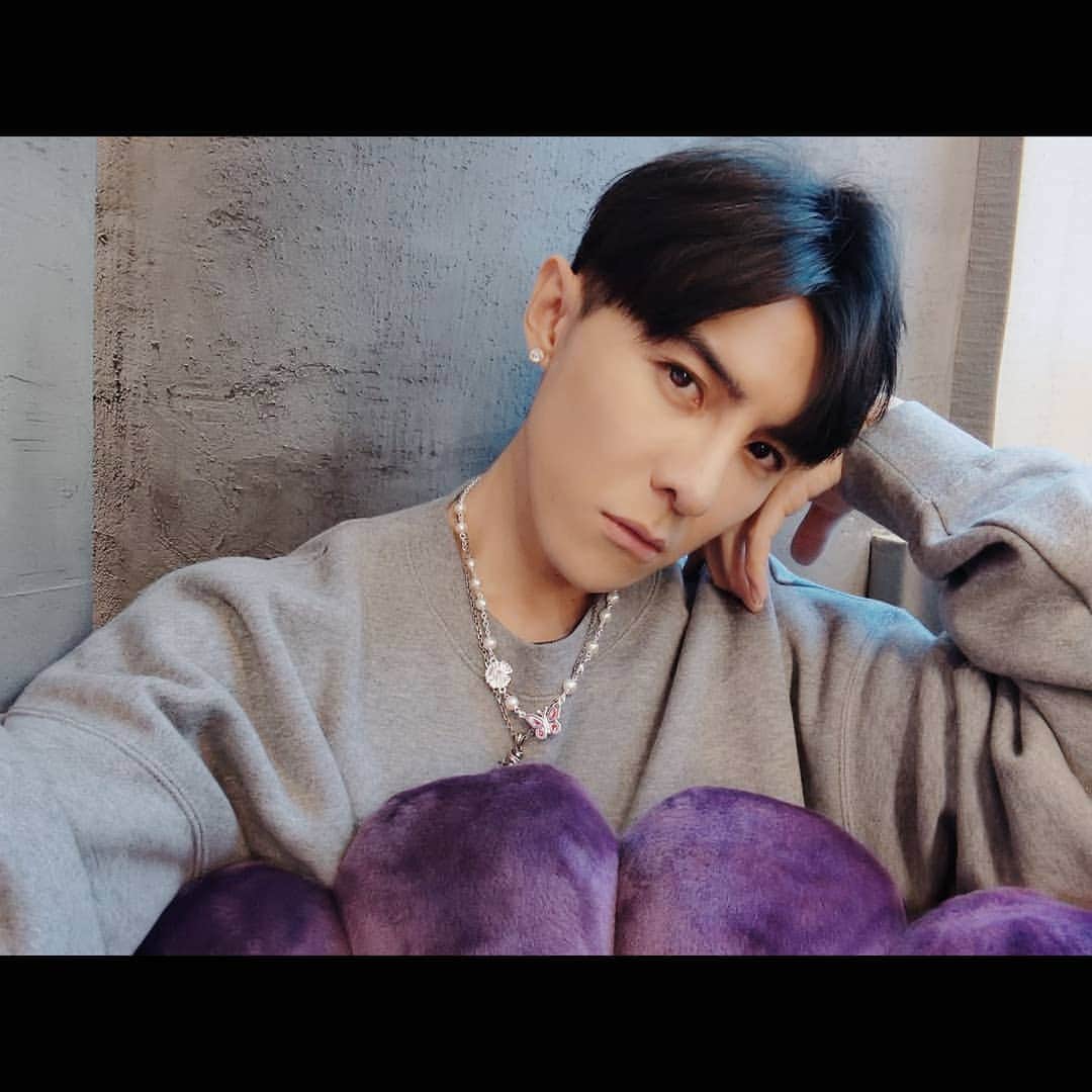ダンソン・タンのインスタグラム：「🗯🗯🗯 - #DT  #唐禹哲」