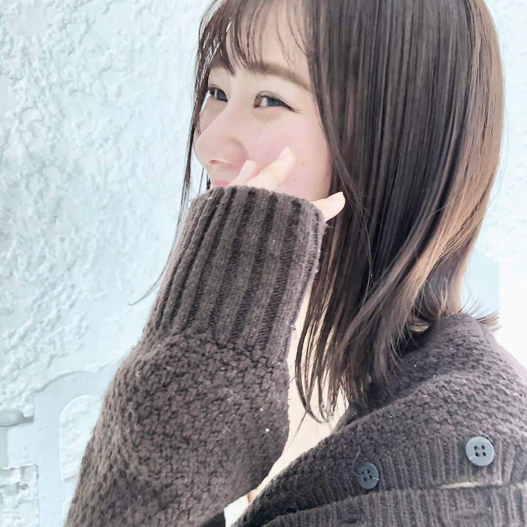 中桐菜々子さんのインスタグラム写真 - (中桐菜々子Instagram)「. 2021年、まだまだ大変なことが起こりますね。  就活や学校の事、悩みはつきませんが笑顔で沢山の人と助け合って、元気に過ごしたい。  私も誰かを元気付けられていればいいな💭  みんなで頑張りましょうね！ 少し重たい話になってしまいましたが、とにかくこの大変な時代、踏ん張りましょう🥰❤️  #撮影モデル #ヘアアレンジモデル #撮影 #コロナ #頑張ろう日本 #頑張ろう #ボブヘア #学校 #大学 #明学 #就活」1月5日 20時08分 - nanako_nakagiri