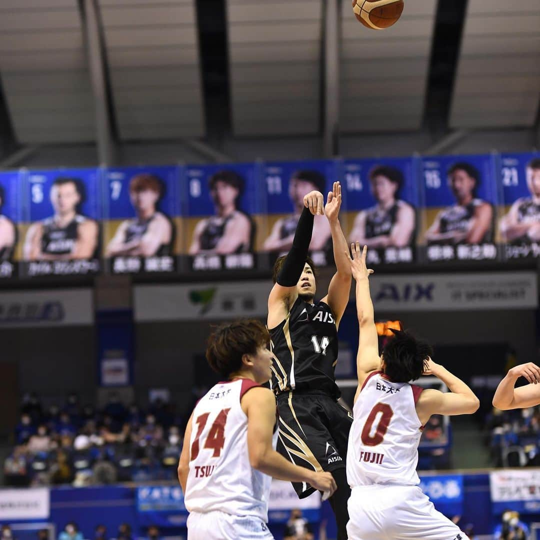 シーホース三河さんのインスタグラム写真 - (シーホース三河Instagram)「1/5（火）vs.川崎 #PHOTO 三河 99-86 川崎 #fightfor_ #シーホース三河 #Bリーグ」1月5日 20時17分 - go_seahorses