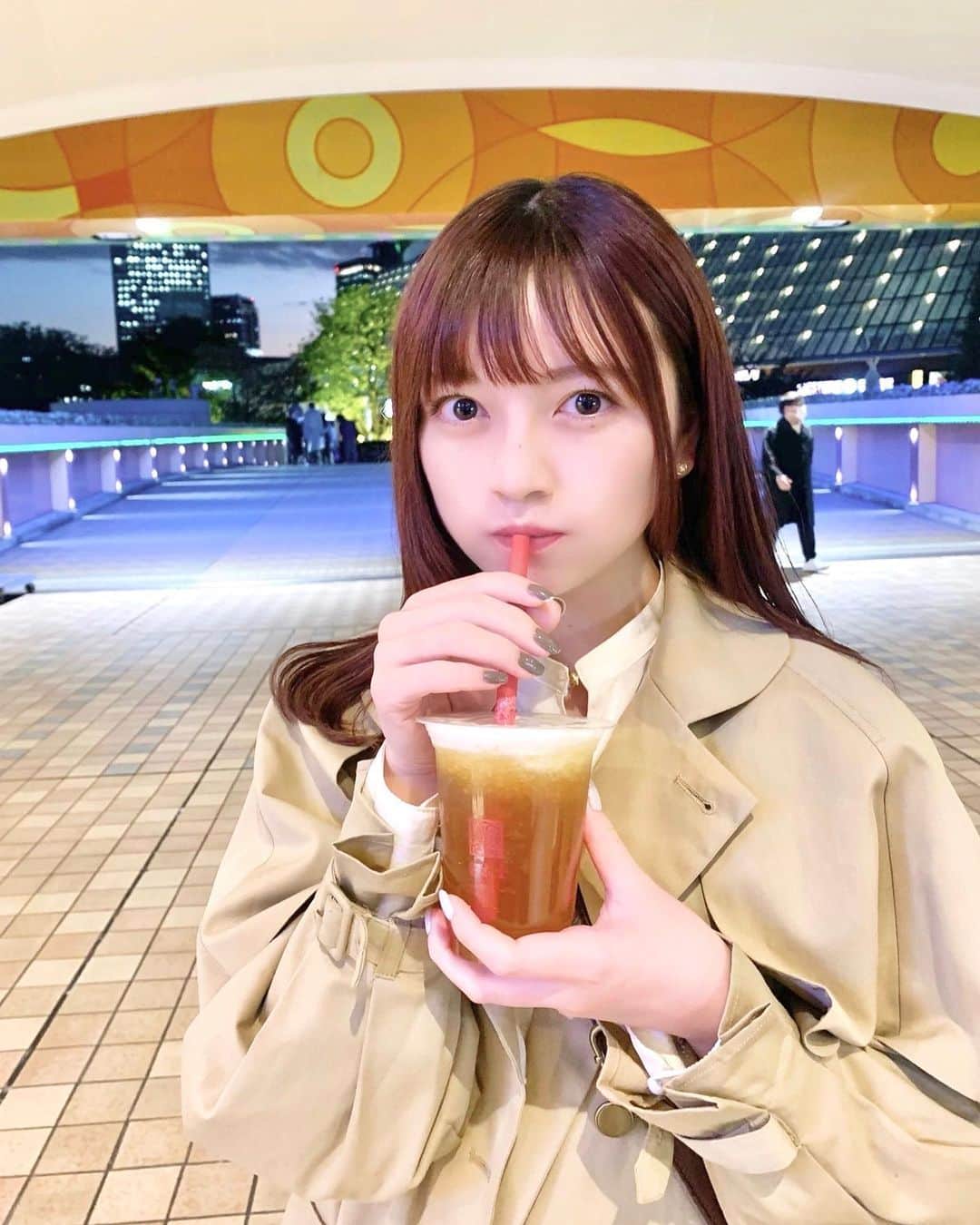 廣川奈々聖のインスタグラム：「ちょっと前に行ったときの！🐈🌙﻿ 春水堂のジャスミンティー(甘め) 好き〜﻿ ﻿ ﻿ #春水堂﻿#東京ドームシティ#この日#ジェットコースター乗らされました#怖かった、、」