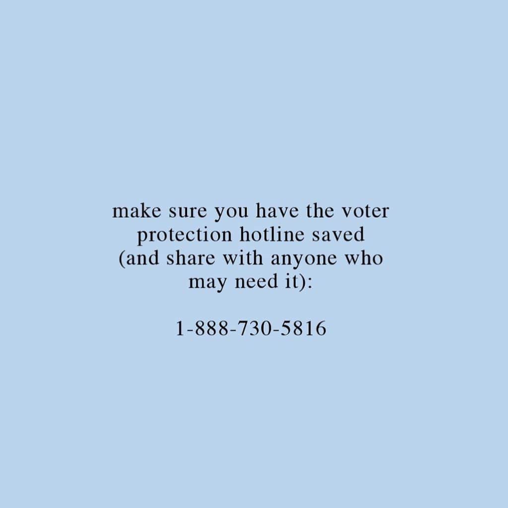 アリアナ・グランデさんのインスタグラム写真 - (アリアナ・グランデInstagram)「georgia ! let’s do this. make sure you have the voter protection line saved 1-888-730-5816 & are following @newgeorgiaproject @votesaveamerica for any information / help you need」1月6日 2時29分 - arianagrande