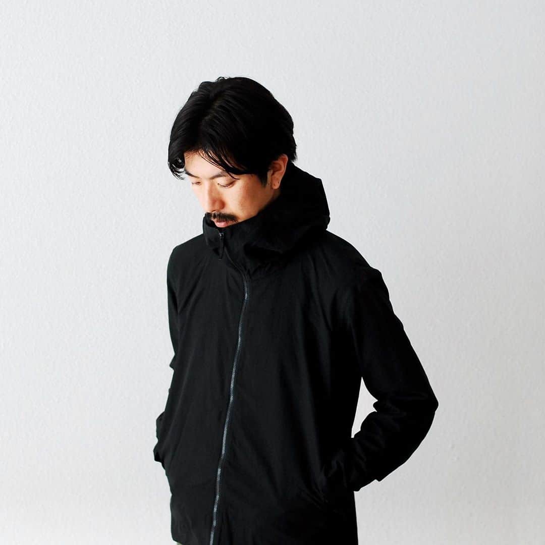 wonder_mountain_irieさんのインスタグラム写真 - (wonder_mountain_irieInstagram)「_  ARC'TERYX VEILANCE / アークテリクス ヴェイランス "Isogon Jacket" ¥66,000- _ 〈online store / @digital_mountain〉 https://www.digital-mountain.net/shopdetail/000000009319/ _ 【オンラインストア#DigitalMountain へのご注文】 *24時間受付 *15時までご注文で即日発送 *1万円以上ご購入で送料無料 tel：084-973-8204 _ We can send your order overseas. Accepted payment method is by PayPal or credit card only. (AMEX is not accepted)  Ordering procedure details can be found here. >>http://www.digital-mountain.net/html/page56.html  _ #ARCTERYXVEILANCE #ARCTERYX #VEILANCE #アークテリクスヴェイランス #アークテリクス _ 本店：#WonderMountain  blog>> http://wm.digital-mountain.info _ 〒720-0044  広島県福山市笠岡町4-18  JR 「#福山駅」より徒歩10分 #ワンダーマウンテン #japan #hiroshima #福山 #福山市 #尾道 #倉敷 #鞆の浦 近く _ 系列店：@hacbywondermountain _」1月5日 22時42分 - wonder_mountain_