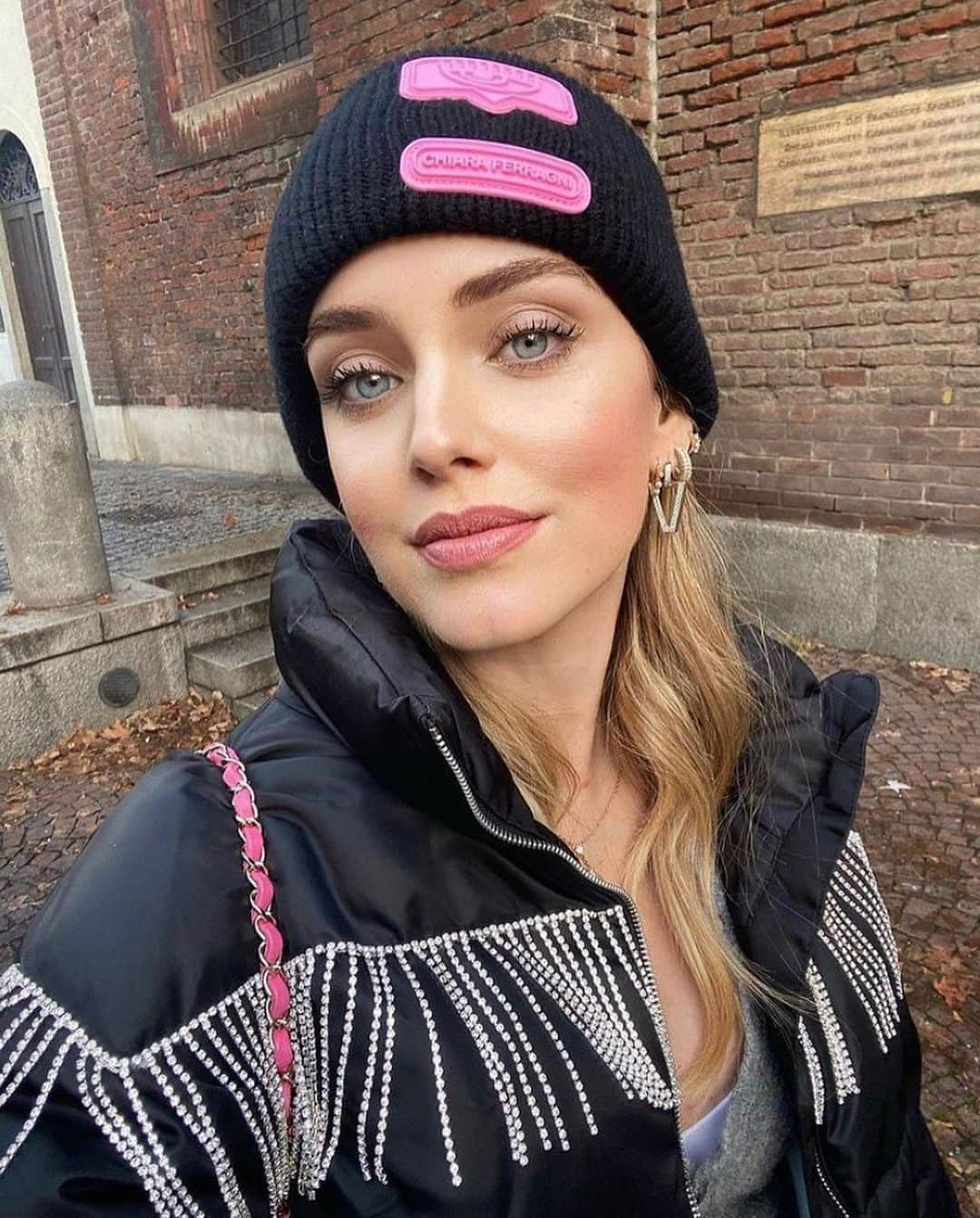 Chiara Ferragni Collectionさんのインスタグラム写真 - (Chiara Ferragni CollectionInstagram)「Gorgeous @chiaraferragni wearing our FW20 collection ✨💖😍 Discover more on www.chiaraferragnicollection.com #ChiaraFerragni」1月5日 23時16分 - chiaraferragnicollection