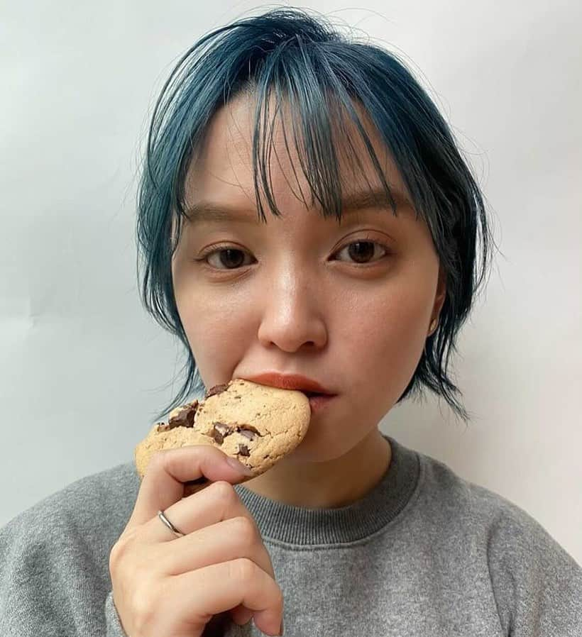 大塚りりあさんのインスタグラム写真 - (大塚りりあInstagram)「ŧ‹”ŧ‹”( ‘ч’ )ŧ‹”ŧ‹”  ﻿ ﻿ ﻿ ﻿ ﻿ ﻿ ﻿ ﻿ ﻿ ﻿ ﻿ ﻿ ﻿ ﻿ ﻿ #撮影﻿ #サロモ﻿ #サロンモデル﻿ #salonmodel﻿ #freemodel﻿ #model﻿ #makeup﻿ #被写体﻿ #自然体﻿ #アンニュイ﻿ #ショートヘア﻿ #shorthair﻿ #ショートボブ﻿ #ボブ﻿ #1月﻿ #1月撮影依頼﻿ #撮影依頼﻿」1月5日 23時41分 - riria_ohtsuka