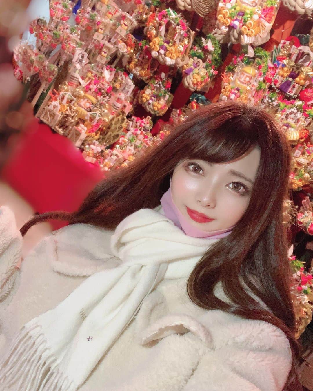さきすたぐらむのインスタグラム：「ྀི 2021年あけましておめでとうございます！楽しいことがまた出来る世の中に早く戻って欲しいね！ . . #idol #daily #instadaily #instalike #followme #Japanesegirl #fashion #댓글 #팔로우 #일상 #일상스타그램 #사진스타그램 #일본인 #일본 #얼스타그램#데일리 #아이돌 #大吉 #アイドル #ニーハイ #コスプレ #ニーハイソックス #秋葉原 #衣装 #制服 #アキバ #自撮り女子#自撮り界隈#年末年始  #🍓」
