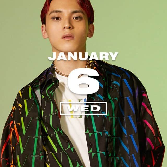 NYLON JAPANさんのインスタグラム写真 - (NYLON JAPANInstagram)「1月6日『色の日』。カラフルなレイヤードスタイルで、#NovelCore がNYLON JAPANに初登場！  NYLON.JPでは「365日、毎日がアニバーサリー」をテーマに、ファッショナブルでユニークなスタイリングを毎日提案しているよ！  http://www.nylon.jp/365  MODEL：NOVEL CORE（BMSG） @iamnovelcore   #365anniversary #fashion #makeup #bomdiaeauty #style #今日は何の日 #make #nylonjapan #nylonjp #coordinated #coordinates #ootd #outfi #coordinate #photography #beautiful #photooftheday」1月6日 0時00分 - nylonjapan