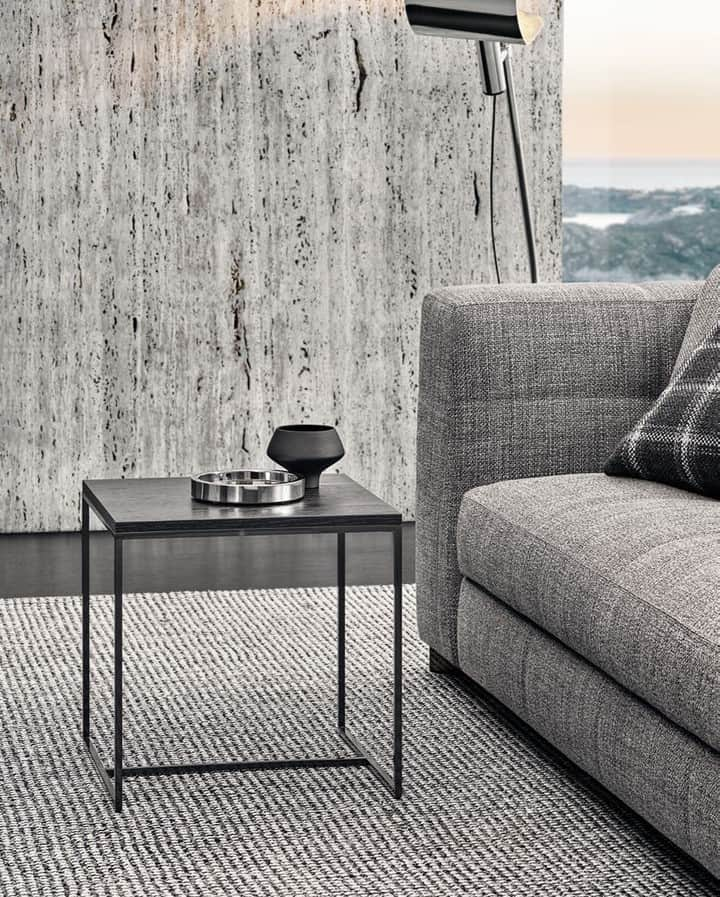 Minotti Londonさんのインスタグラム写真 - (Minotti LondonInstagram)「The Minotti Liam Coffee Table is characterised by the airy 1 cm square steel structure, which designs a lightweight volume, defined by a glossy Pewter colour finish.  It hosts a top in Calacatta marble, Grigio Orobico marble, Black pâte de verre glass or brushed oak with Moka colour lacquer finish.  In some elements, it also accommodates a lower, wooden surface for holding books, magazines and objects, also in brushed oak with Moka colour lacquer finish.  Discover more of the 2020 Collection by tapping the link in our bio.  #minottilondon #minotti  #madeinitaly  #interiordesign #homedecor  #furniture #residentialdesign #homestyling」1月6日 0時00分 - minottilondon