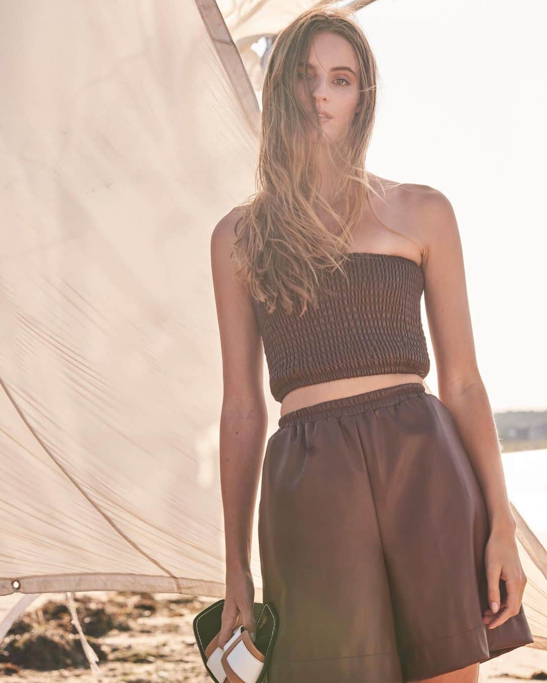 Saks Fifth Avenueのインスタグラム：「New-season separates don't come much chicer than @staud.clothing’s easy, two-piece set. #SaksStyle」