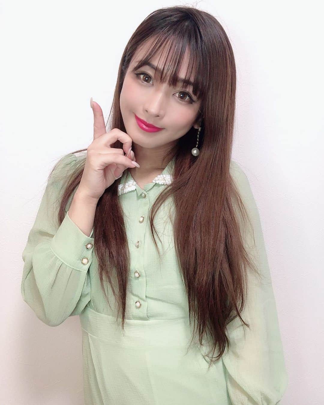 Fujikoのインスタグラム：「FujiRadioご視聴ありがとうございましたー！ あともーすこしで目標達成やったけど 悔しいな、また来週頑張ります😖✨💖  お茶爆の応援もありがとうございます💓  がんばるょーー⭐️✨  #Fujiko#FujiRadio#歌手」