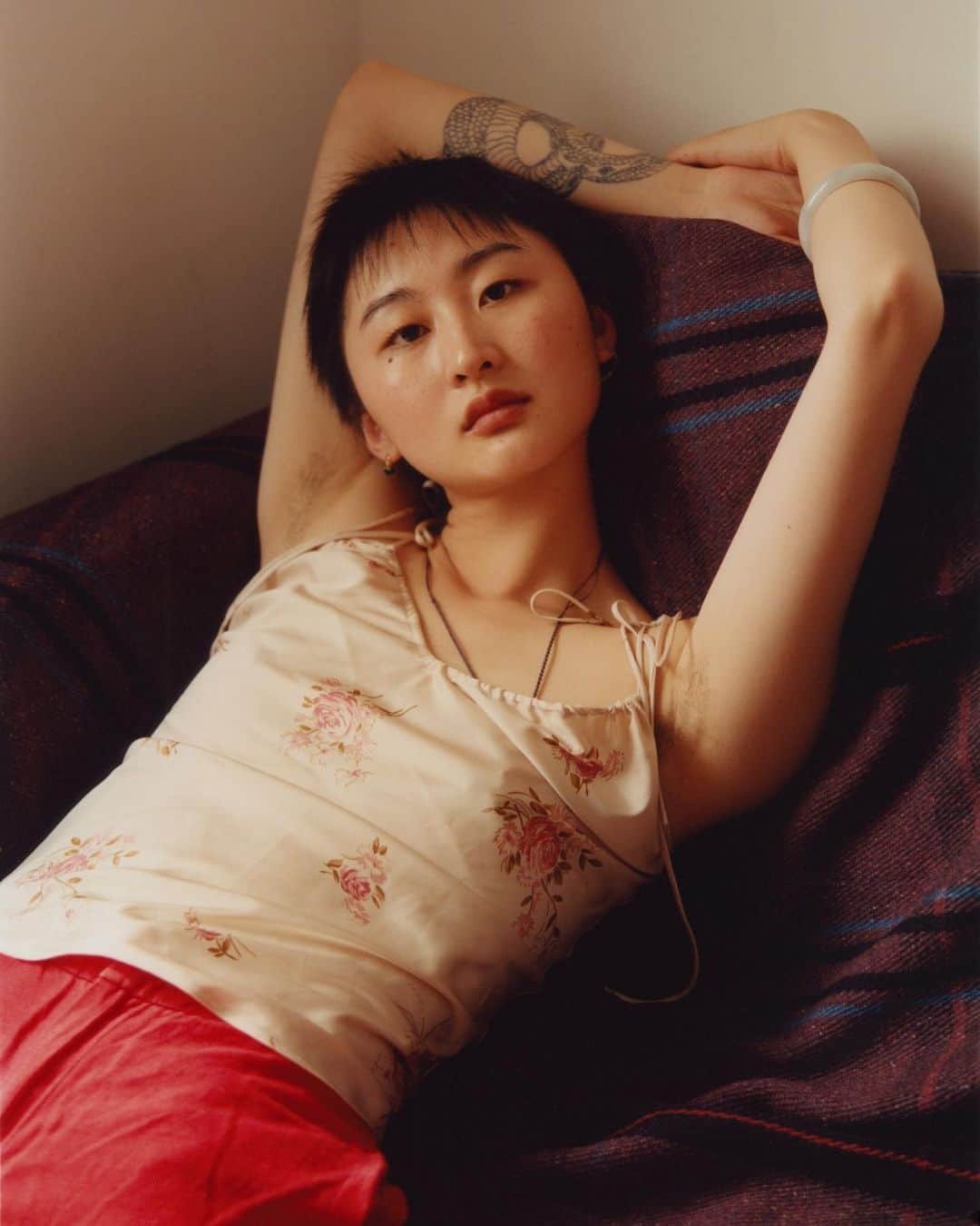 AnOther Magazineさんのインスタグラム写真 - (AnOther MagazineInstagram)「@annielai__‘s tender series captures Chinese women living in between cultures⁠⠀ ⁠⠀ Entitled In Between, Lai’s series features portraits she made with six young Chinese women who were living in London; “girls that I could resonate with”. “When I started doing this project, I felt really lost,” Lai tells @ashleighkane. “I wanted to make London my home but the reality was that is really hard to achieve.” For Lai, the women she photographs are a reflection of herself: “We see ourselves in each other.” Learn more about In Between at the link in our bio ➡️」1月6日 0時48分 - anothermagazine