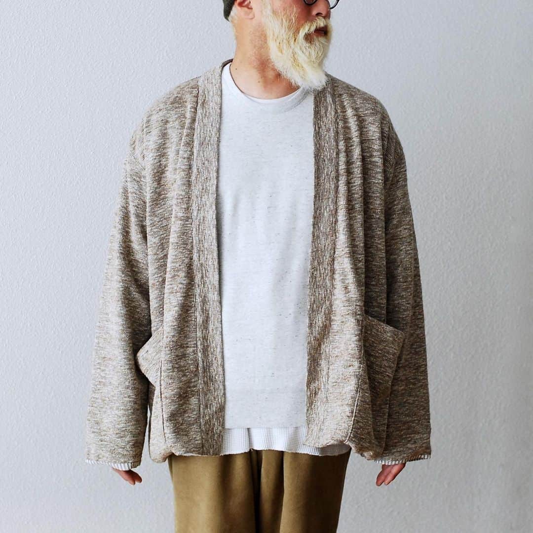 wonder_mountain_irieさんのインスタグラム写真 - (wonder_mountain_irieInstagram)「_ ts(s) / ティーエスエス "Lined Easy Cardigan - Cotton*Polyester Slub Yarn Mix Jersey" ¥35,200- _ 〈online store / @digital_mountain〉 https://www.digital-mountain.net/shopdetail/000000012934/ _ 【オンラインストア#DigitalMountain へのご注文】 *24時間受付 *15時までのご注文で即日発送 *1万円以上ご購入で送料無料 tel：084-973-8204 _ We can send your order overseas. Accepted payment method is by PayPal or credit card only. (AMEX is not accepted)  Ordering procedure details can be found here. >>http://www.digital-mountain.net/html/page56.html  _ #ts_s #ティーエスエス _ 本店：#WonderMountain  blog>> http://wm.digital-mountain.info/ _ 〒720-0044  広島県福山市笠岡町4-18  JR 「#福山駅」より徒歩10分 #ワンダーマウンテン #japan #hiroshima #福山 #福山市 #尾道 #倉敷 #鞆の浦 近く _ 系列店：@hacbywondermountain _」1月6日 10時19分 - wonder_mountain_