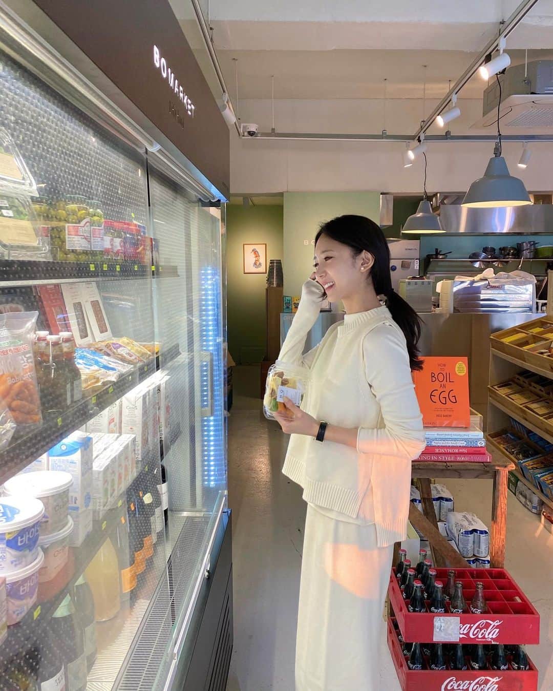 キム・ミニさんのインスタグラム写真 - (キム・ミニInstagram)「굿모닝😍  내일은 보송보송 촉감과 두께감이 차원이 다른 우리집 프리미엄 타올🧺 비퓨어 코마사 40수 호텔수건 오픈됩니다 그리고 주말에는 드디어 기다리셨던 비타글로우가  아주아주 풍성한 구성으로 돌아와요 🍋  다른 일정도 확정되는대로 공지할게요 ❤️」1月6日 10時41分 - mimiwor
