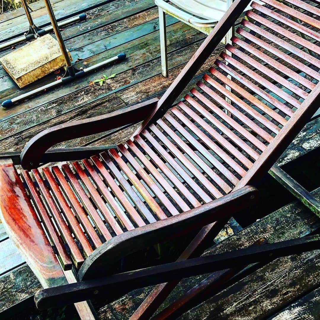 町田康のインスタグラム：「塗装である。」