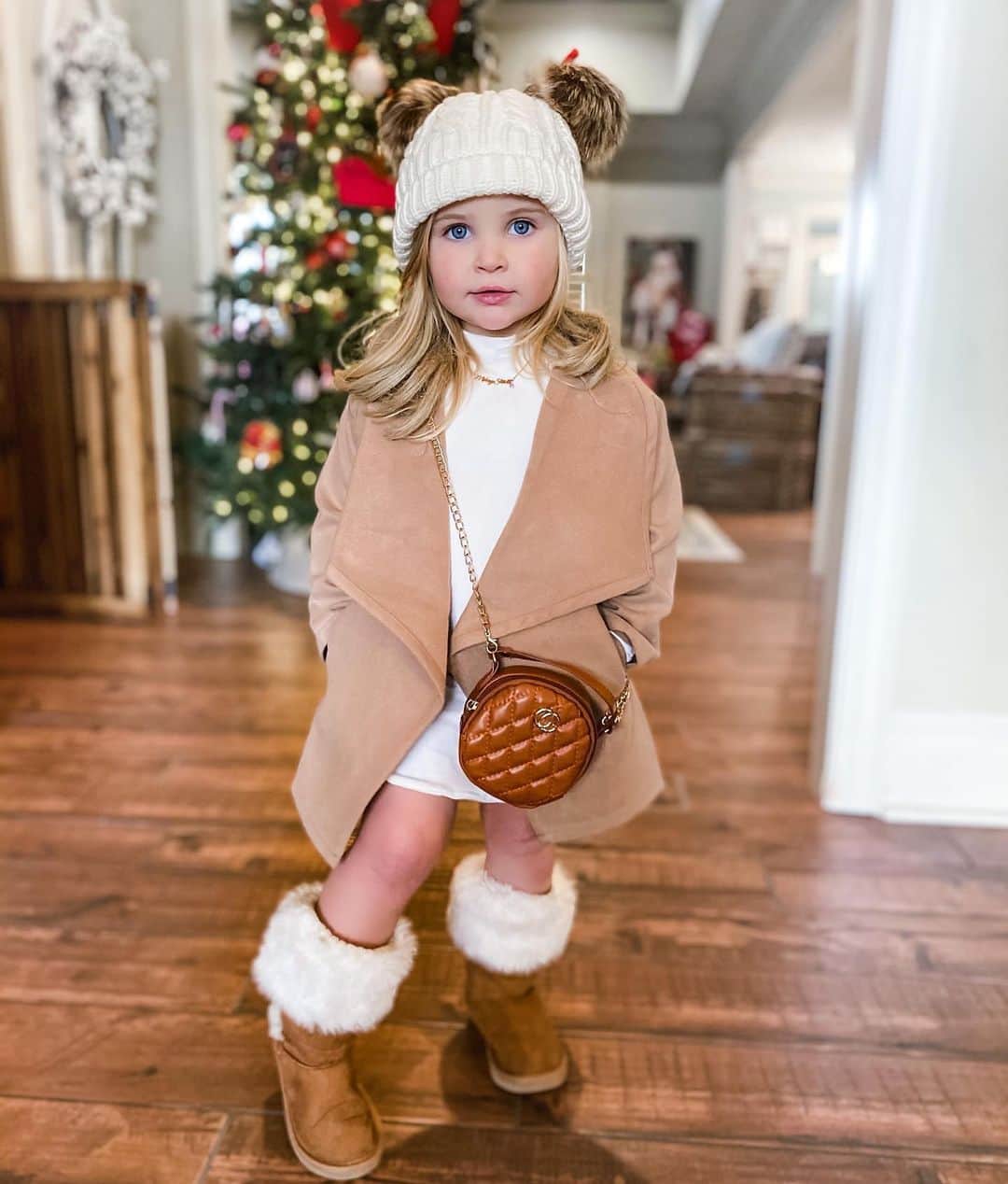Fashion Kidsさんのインスタグラム写真 - (Fashion KidsInstagram)「🧸 @NovaKIDS Collection by @FashionNova IS FINALLY HERE!! 🧸️ Tag Your Mommy & Daddy Friends And Let 'Em Know! 😍 SHOP @NovaKIDS by @FashionNova NOW! #FashionNovaPartner」1月6日 10時53分 - fashionkids